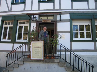 Schmied vorm Haus 129